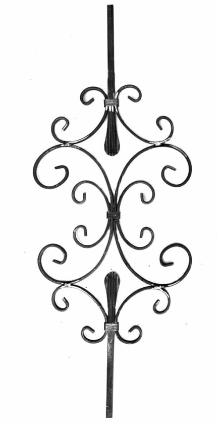 Traditional element with carabola made of square solid iron and blade (code: 300-04309)
