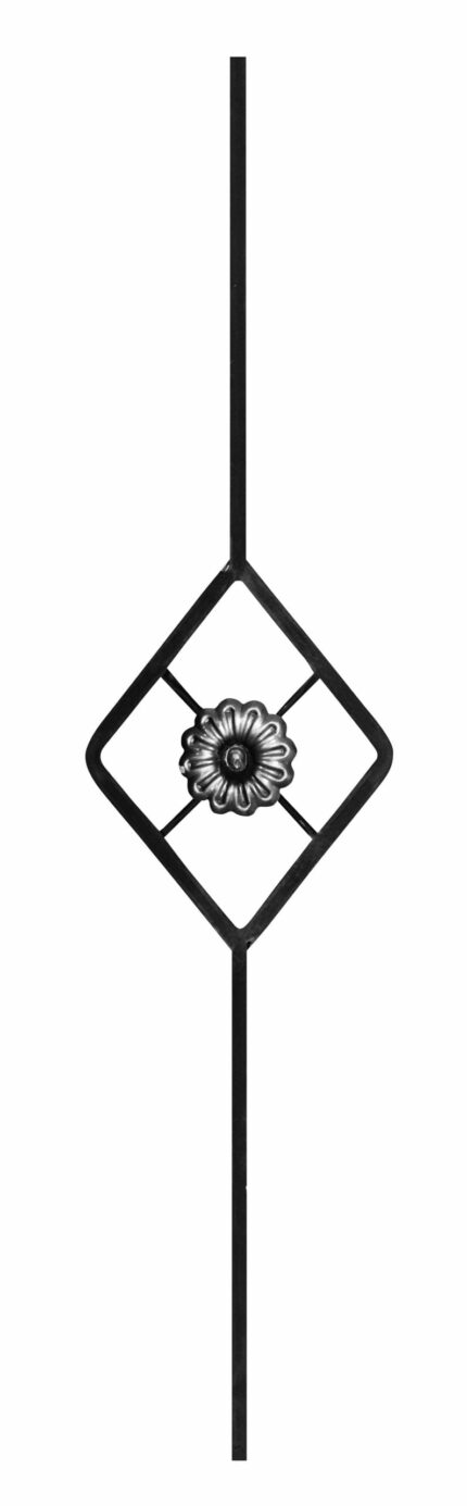 Item with a rhombus design and a daisy in the middle of the rhombus (code: 300-04708)